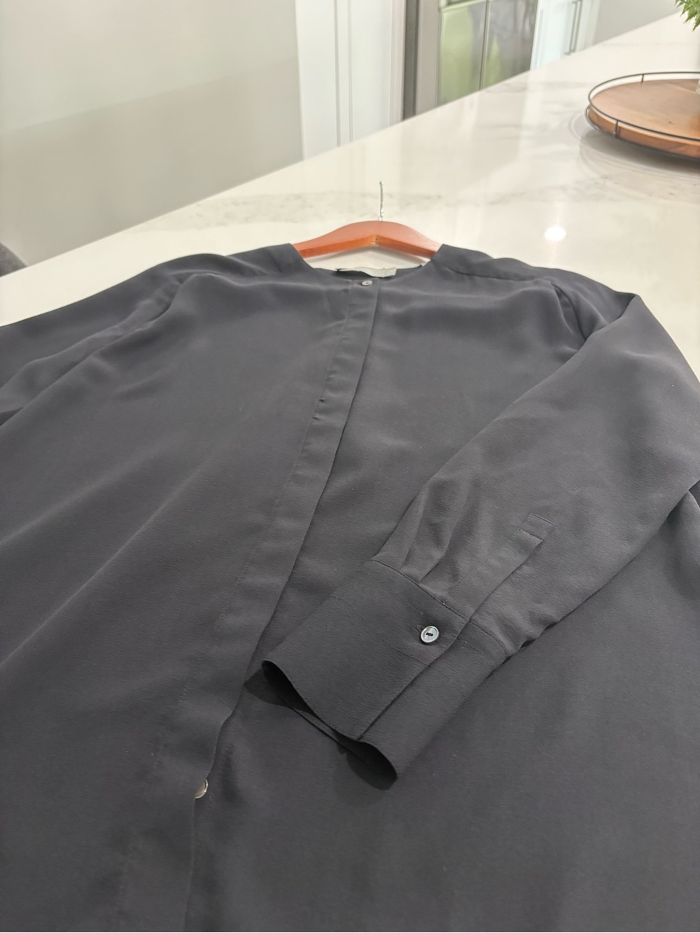 Vince Black Silk Button-Front Blouse - Picture 7 of 10
